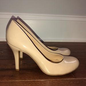 Taupe Heals